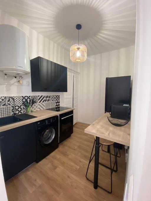 Corte Magnifique T2 45M2 Neuf 5 Personnes Place St Marcel Hyper Centre Wifi Lave Linge Tv Εξωτερικό φωτογραφία