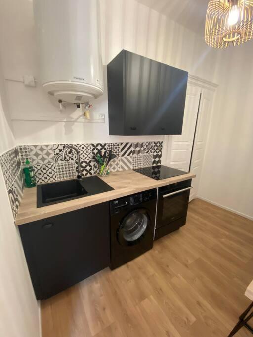 Corte Magnifique T2 45M2 Neuf 5 Personnes Place St Marcel Hyper Centre Wifi Lave Linge Tv Εξωτερικό φωτογραφία